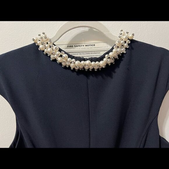 Betsey Johnson scuba crepe dress with pearl collar - Picture 2 of 10